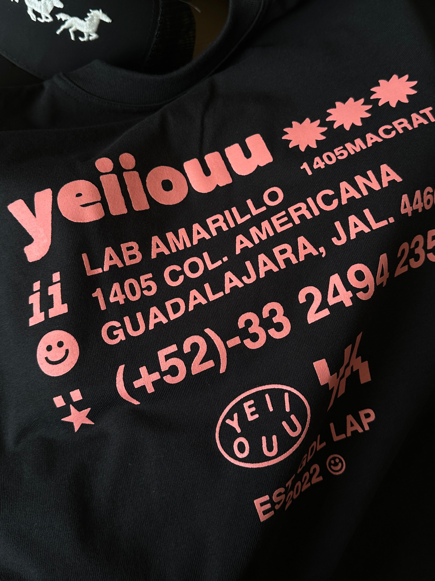 01800-YEIIOUU